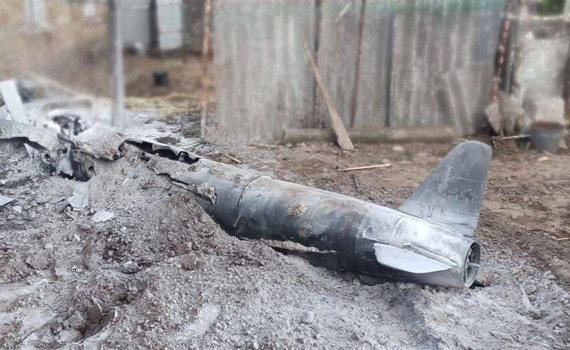 Ракета впала в Бучанському районі: наслідки обстрілів у ніч на 9 травня