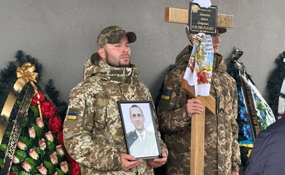 Під час виконання бойового завдання на Бахмутському напрямку загинув бучанець Артем Адаменко