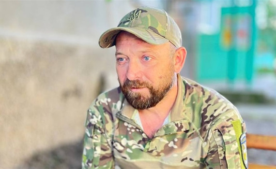 Максим Доценко боронить рідний схід. До повномасштабної війни він був шахтарем і ніколи не служив