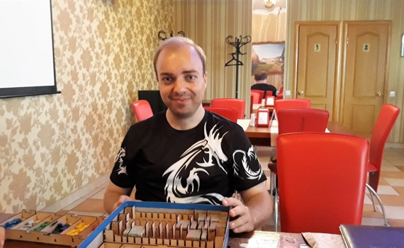Не скучайте: IT-шник из Курахово объясняет, как организовать клуб настольных игр