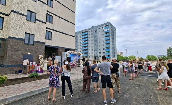 Не для маріупольців. Окупанти продають іпотечні квартири у новобудовах на місці знесених будинків