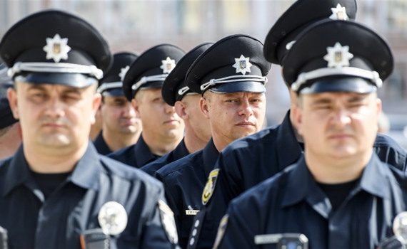 В Донецкой области ищут полицейских громады. Может, это вы? Объясняем, что нужно делать