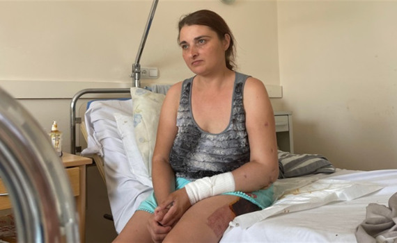 З мене діставали осколки, а мого сина в цей час поховали. Мені навіть не сказали, що він загинув