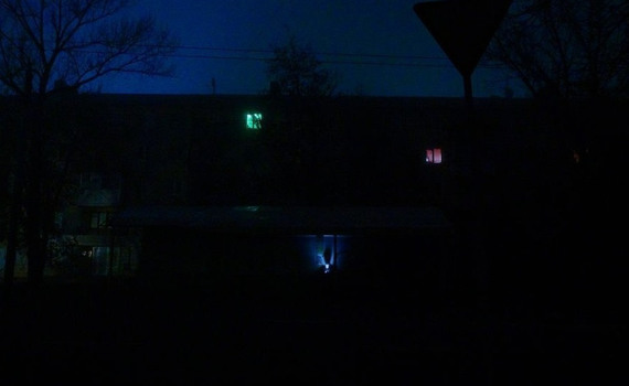 Уся підконтрольна Донеччина залишилася без світла. Коли обіцяють відновити електропостачання