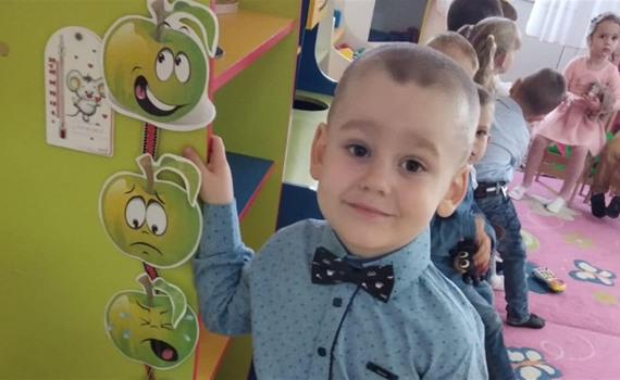 Помоги своим: 4-летний Ваня из Угледара борется с лейкозом. Как спасти ребенка