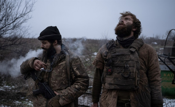 130 днів на позиції біля Костянтинівки. Двоє бійців повернулися із завдання з полоненим росіянином