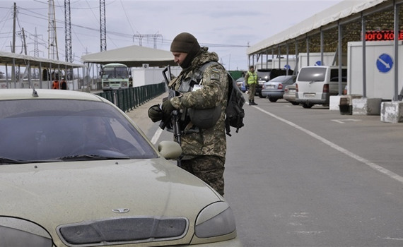 После пересечения КПВВ отправят на карантин. Как это происходит