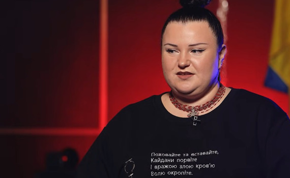 «Батьки казали, що не пролізу у двері» — Alyona Alyona про бодішеймінг, заробітки та мрії про дітей