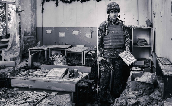 Забуті і вражений. Німецький фотограф, який бачив десятки війн, розповідає про роботу на Донбасі