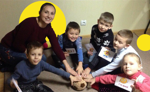 «Де вчиш дітей англійській мові? У Барі»: історія переселенки з Донецька Еліни Буніної у 6 цитатах 