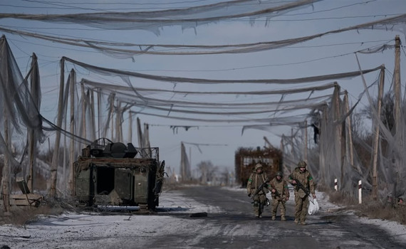 Росіяни прекрасно бачили, що це цивільний. Моторошні кадри з Костянтинівки у відео військових
