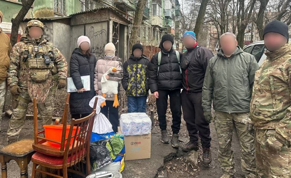 З Дружківки за тиждень евакуювали понад 40 сімей із дітьми. Куди звертатись, щоб виїхати у безпеку