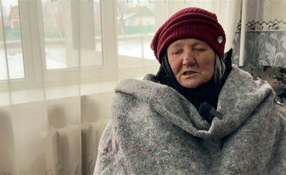 З Добропілля врятували 73-річну жінку. Галина Кухаренко три тижні жила без їжі у холодній квартирі