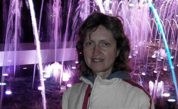 Ушла из уголовного розыска в массажисты. Елена Некрасова из Макеевки 26 лет лечит людям спины 