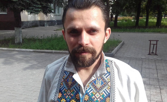 Нападение на активиста Артема Мирошниченко в Бахмуте. Что произошло и кого обвиняют?