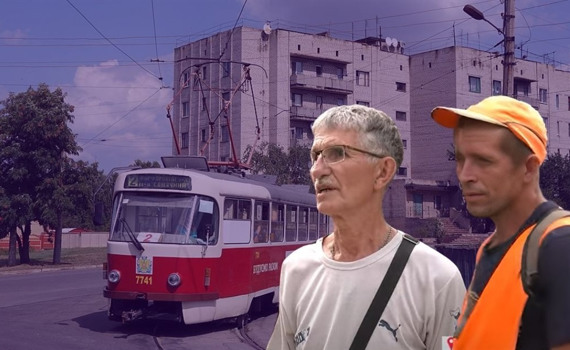 Буденне життя, попри обстріли та безробіття. Як живуть люди у прифронтовій Дружківці