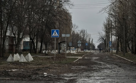 У Покровську, де тривають вуличні бої, знайшли чотирьох дітей. Багатодітну родину вже евакуювали