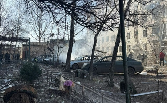 Росія скинула три авіабомби на центр Слов'янська. Є загиблі і поранені