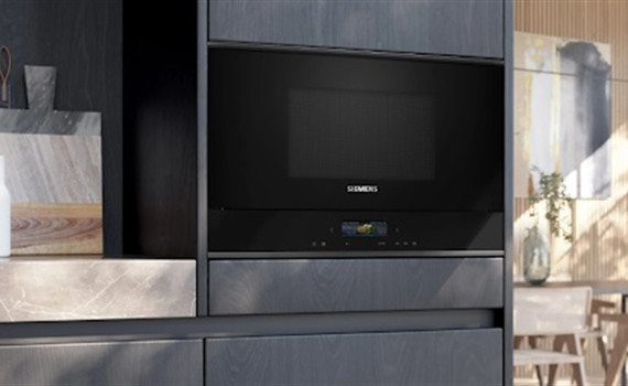 Коли кухня працює зручніше: як змінює простір вбудована техніка