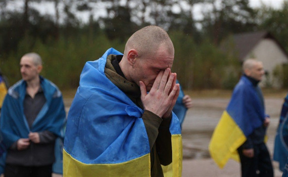 Україна повернула чверть полонених "азовців". Як Росія (не) хоче міняти українських бійців – Буданов