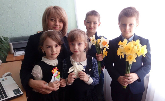 Уехала из Горловки, возглавила новую школу,  получила орден от Филарета: история Светланы Бережной