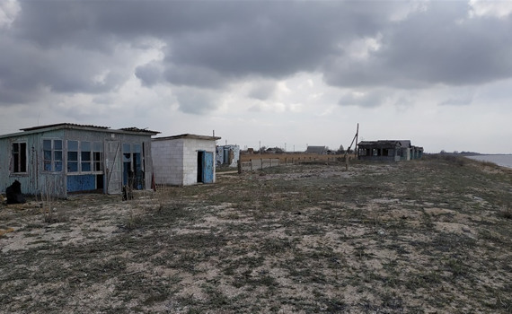 «Укрпошта» продает развалины на берегу Азовского моря. Что там было раньше?
