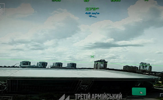 Українські дрони долетіли до центру Донецька. На відео показали «Донбас Арену» у 2026 році