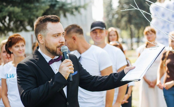Маркетолог из Донецка стал «некислым» стендапером и открыл креативное агентство в Мирнограде