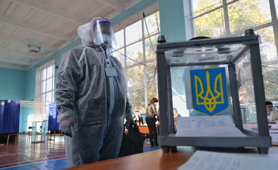 Местные выборы 2020: онлайн-трансляция, как голосуют за мэров и депутатов на Донбассе