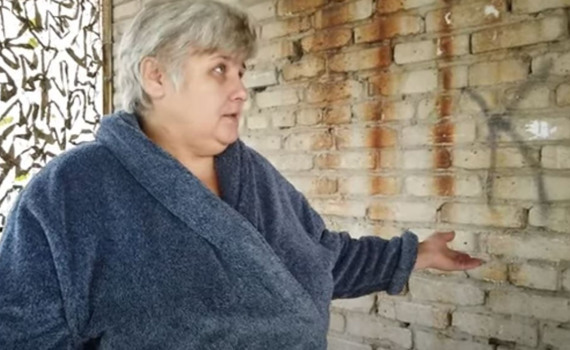 Бежала от войны в Абхазии и поселилась на Донбассе. Тата из Сухуми держит магазин в Авдеевке