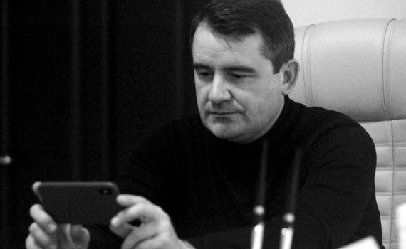 Півмільйона гривень – на свою мерську кампанію: про що ще мер Слов'янська розповів руху ЧЕСНО