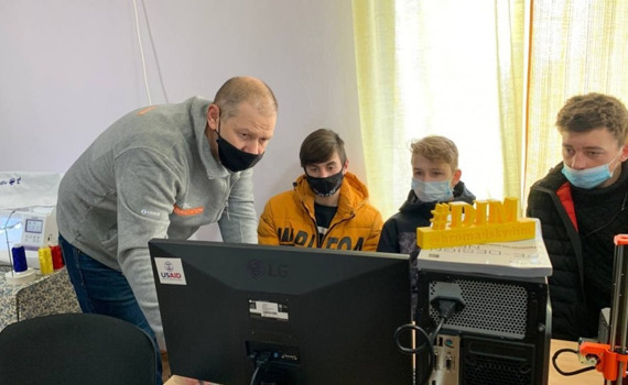 У Рубіжному запрацювала цифрова лабораторія. Розповідаємо про її можливості
