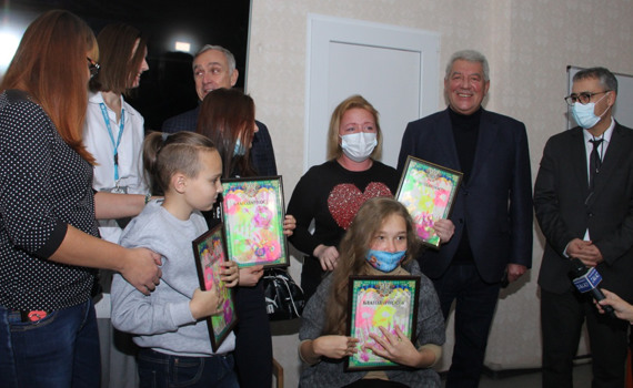“Спільно-центр” відкрили у Бахмуті. Це сучасний простір, де родини отримають нові соціальні послуги