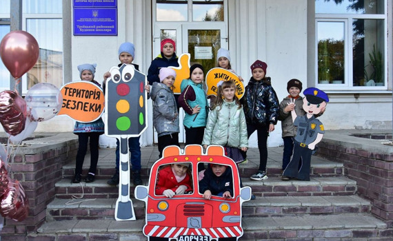 Хто і як посилює безпеку в громадах на сході? Розповідаємо про локальні проєкти 2021