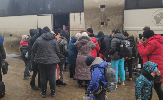 Кожен день затримки зменшує ваші шанси на безпечну евакуацію. 7 порад від сєвєродончанки