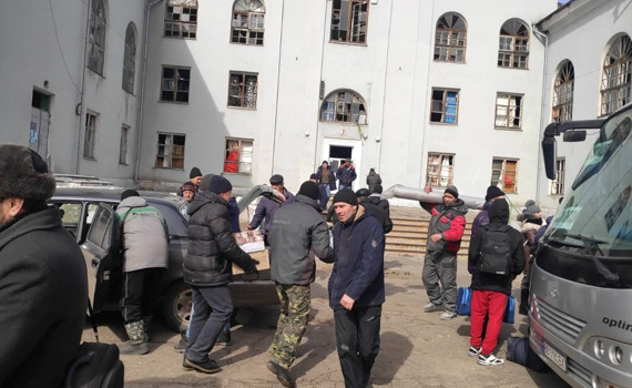 В Северодонецке разбомбили супермаркет. Ситуация в Луганской области, которую оккупирует Россия