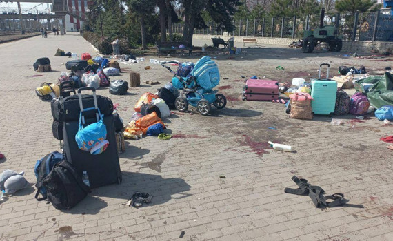 Это зло, у которого нет предела. Что говорят о кровавом ударе России по краматорскому ж/д вокзалу