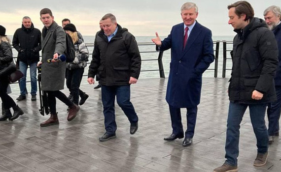 Ахметов назвал Мариуполь трагедией мира. И озвучил цель — вернуться в украинский город