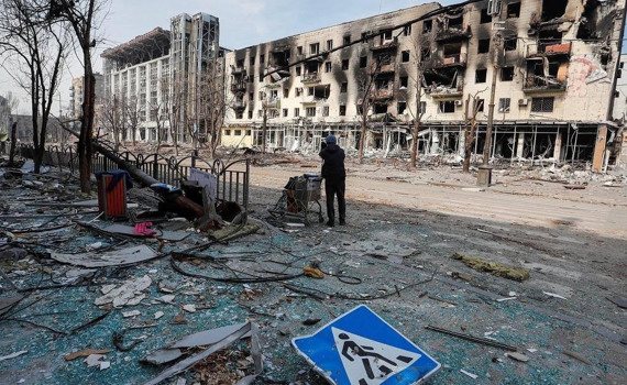 Мы эвакуировались из Мариуполя в Финляндию через РФ. Нас хотели отправить в лагерь и допрашивали ФСБ