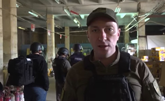 "Похоронна група" поліції ховає жертв обстрілів на Луганщині. Інтерв'ю із Олегом Григоровим