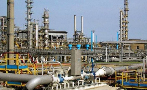 Third massive attack on Ukraine’s largest oil refinery in Kremenchuk. Why it is important