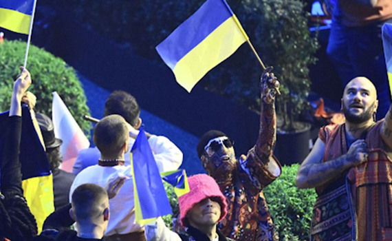 Eurovision kick-off: Ukraine’s Kalush Orchestra commanding the spotlight