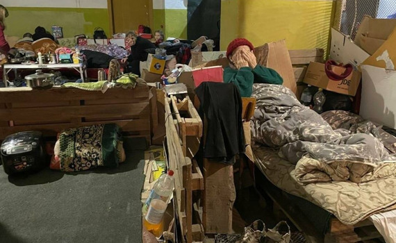 Убежище в одной из школ Северодонецка обстреляли оккупанты. Погибли мирные жители