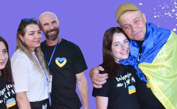 Build first aid kits, sew plate carriers, load humanitarian aid: how IDPs volunteer in Chernivtsi