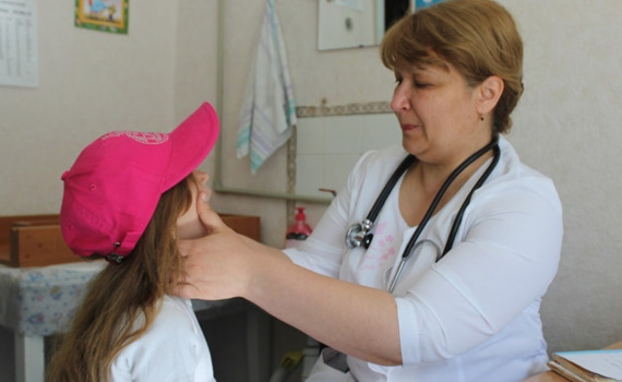 Як змінити сімейного лікаря після евакуації. Усі доступні варіанти для переселенців