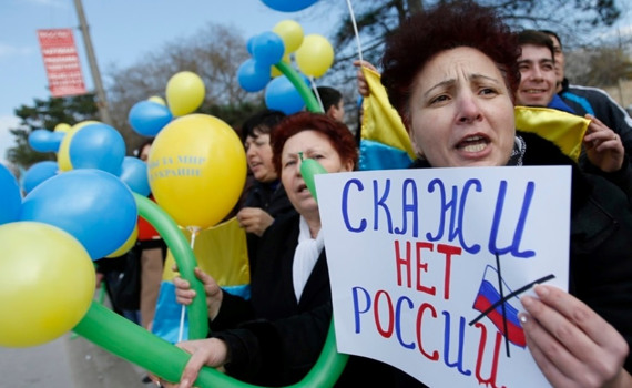 "Референдумы" в Донецке и Луганске. Что происходит и как ответят (и уже ответили) организаторы