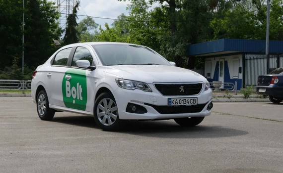 Робота в таксі Болт у Львові