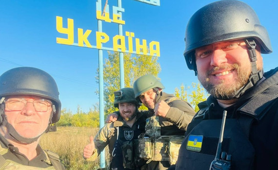 Волонтери GEM доставляють гуманітарну допомогу у найгарячіші точки сходу. Ці міста схожі на привиди