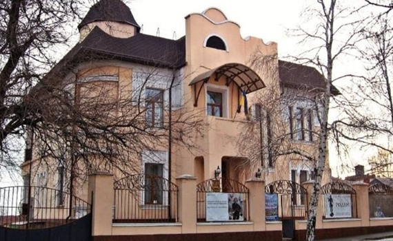 Маріупольський художній музей Архипа Куїнджі можна відвідати онлайн. Згадайте, яким він був до війни