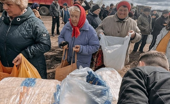 Тут знищено 90% будинків. Волонтери спілки "ПОРУЧ" відвідали прифронтові Тетянівку та Красногорівку